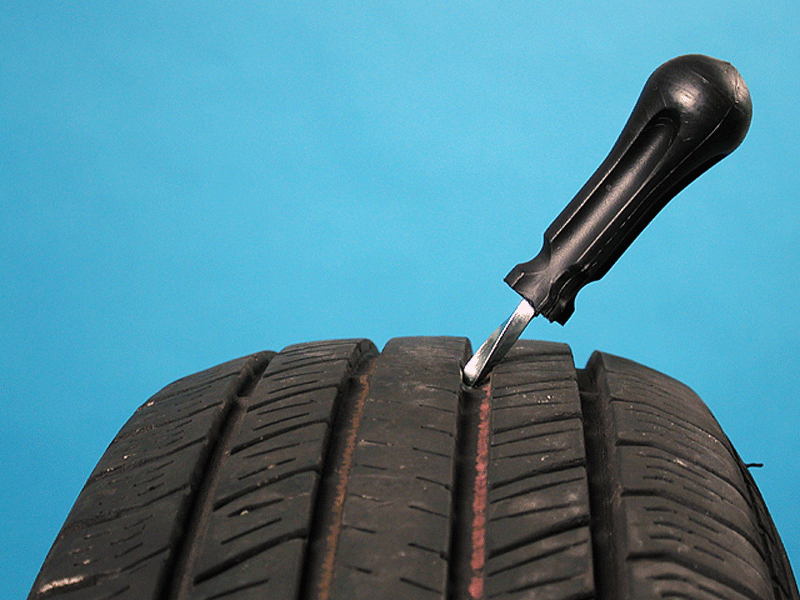 How to Know If Your Tire is Punctured  